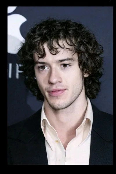 Omgedraaide chat AI – Chat met Joseph Quinn