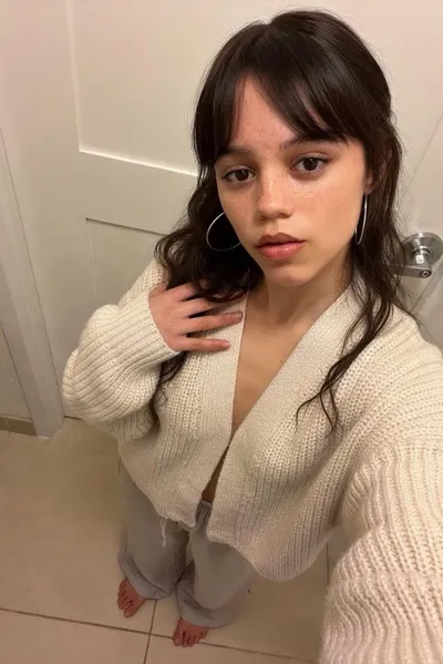 Αναστροφή συνομιλίας AI – Συζήτηση με Νάνσι