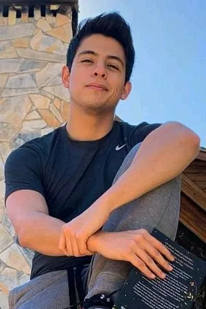 Flipped Chat AI – Chat Daniel