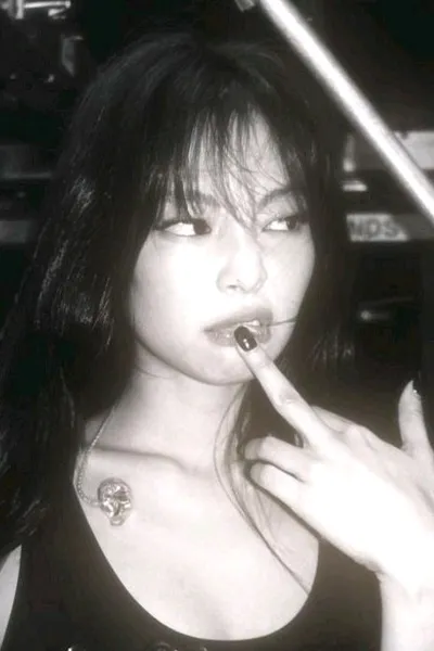 FlippedチャットAI – ジェニーとチャット