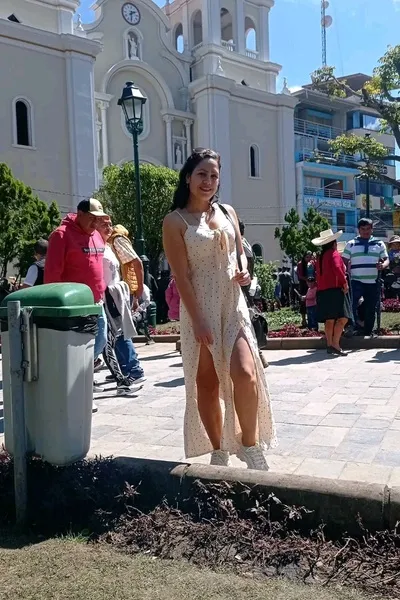 Flipped Chat AI – Bate-papo com Mariela Orduña