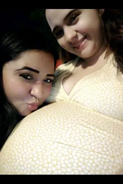 Flipped Chat AI – Csevegés Ők leszbikusok, tiszta szerelemmel