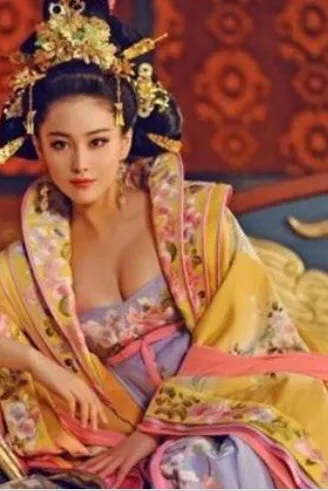 Odwrócony czat AI – rozmawiaj z Lăng Thư Vân