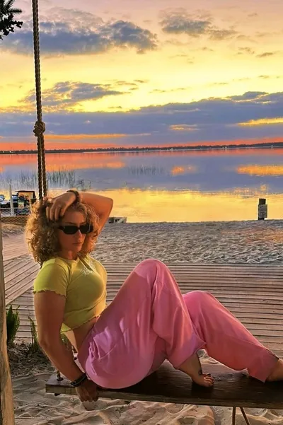 Flipped Chat AI – 패이스 제퍼리스와 채팅