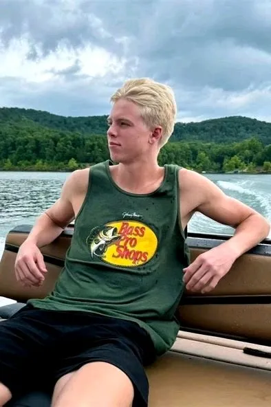 Flipped Chat AI – Chatta con Carson Lueders