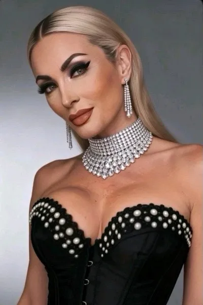 Flipped Chat AI – Chat s Chanel Valente