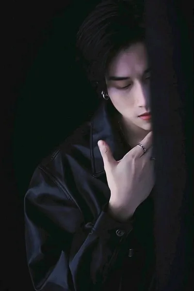 Flipped Chat AI – Chatten mit Andrew Nguyên Triệt 