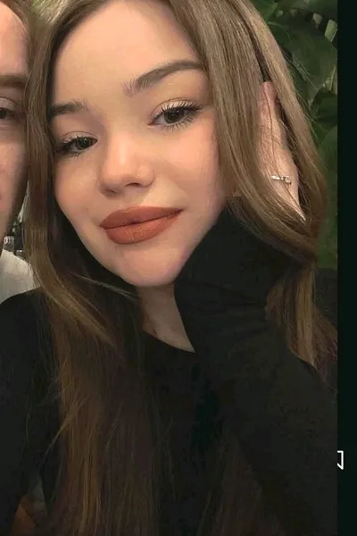 Flipped Chat AI – Чат с София 