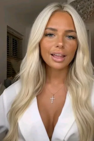 Çevrilmiş Sohbet Yapay Zekası – Chloeile sohbet edin