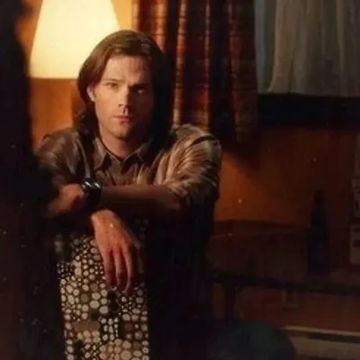 Flipped Chat AI – kalbėkite su Jaredas Padaleckis