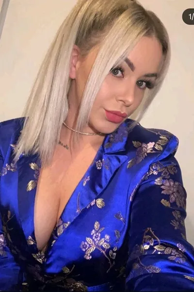 Çevrilmiş Sohbet Yapay Zekası – Jodie Rainfordile sohbet edin