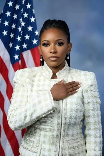 FlippedチャットAI – Jasmine Crockett とチャット