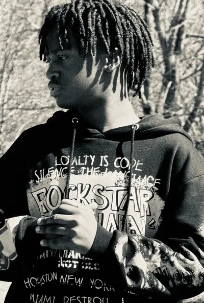 Αναστροφή συνομιλίας AI – Συζήτηση με Jayceon Jones