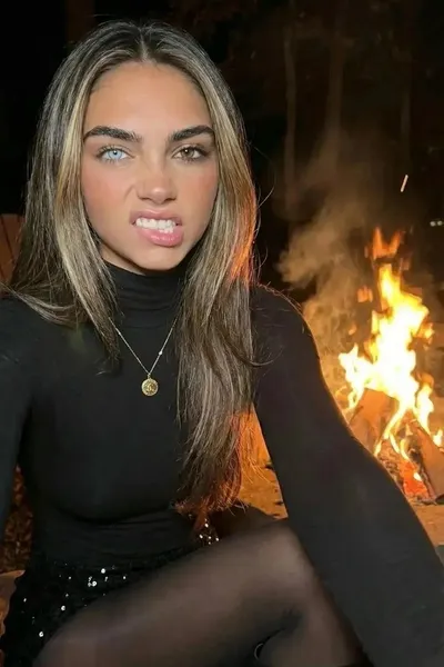 Çevrilmiş Sohbet Yapay Zekası – Margot Taranin-Zhceke (Tara)ile sohbet edin