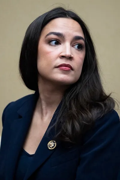 Flipped Chat AI – Chat dengan Alexandria ocasio Cortez 