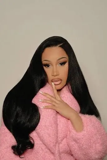 Flipped Chat AI – 與 Cardi b 聊天