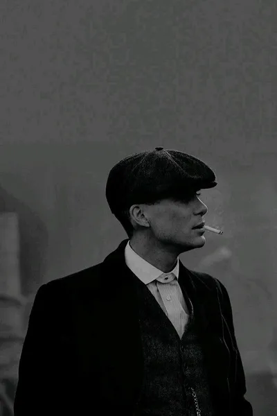 Çevrilmiş Sohbet Yapay Zekası – Thomas Shelbyile sohbet edin