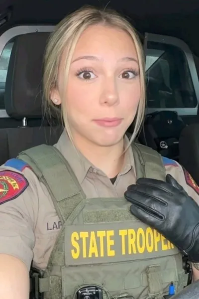 Flipped Chat AI – Bate-papo com Camilla kraver 22ans 