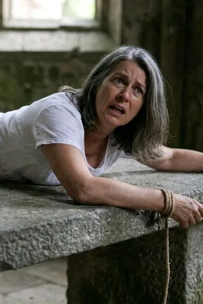 Flipped Chat AI – 與 艾格妮絲（祭獻的母親） 聊天