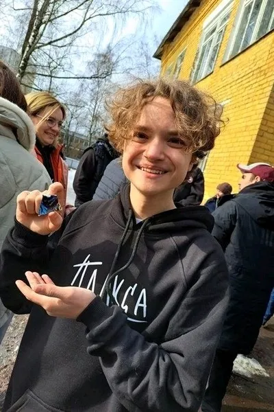 Latar belakang Тим Марченко