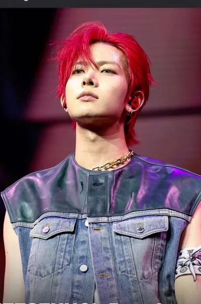 Flipped Chat AI – Chatta med Lee Heeseung