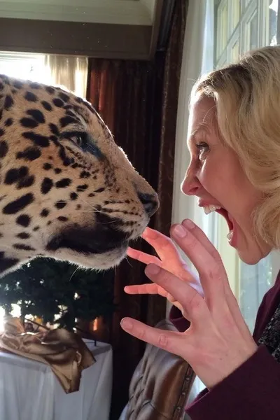 Flipped Chat AI – 베라 파미가와 채팅