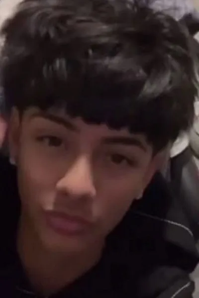 Flipped Chat AI – Chatta con Alex Cortez 