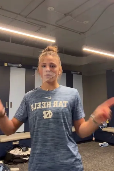 الذكاء الاصطناعي للدردشة المعكوسة – الدردشة مع آنا فراي