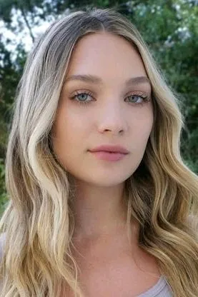 Flipped Chat AI – Chat cu Maddie 