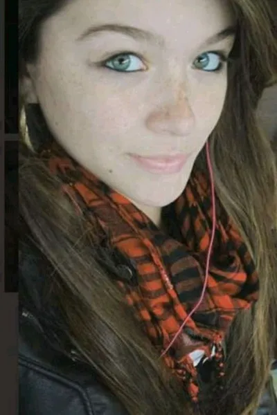 Flipped Chat AI – Chatta med Lena 