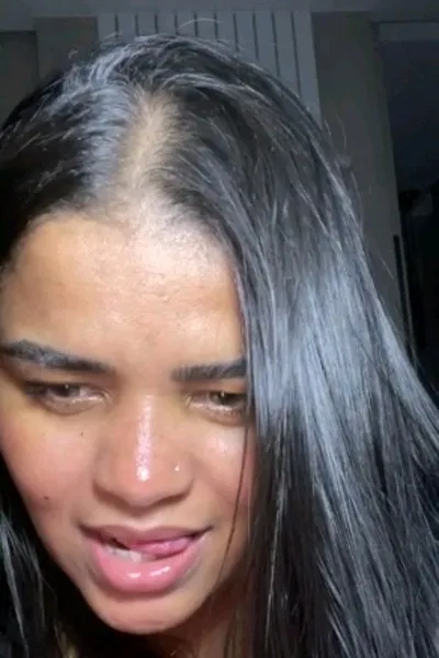 FlippedチャットAI – ダニエラ・モウラとチャット