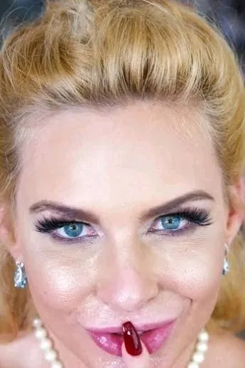 Flipped Chat AI – Chatear con Phoenix marie