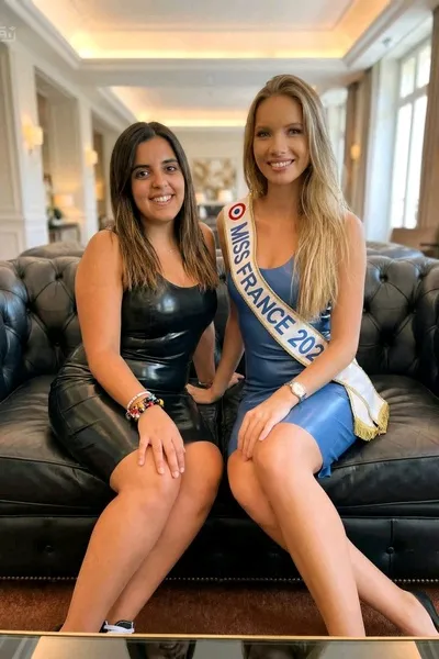 Flipped Chat AI – Discuter avec Inès Reg et Amandine Petit