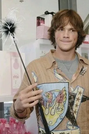 Flipped Chat AI – Sembang dengan Jared Padalecki 