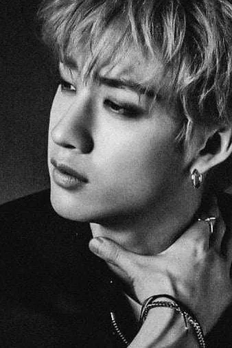 Flipped Chat AI – Chatear con Bangchan