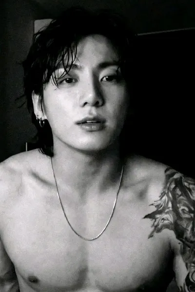 फ़्लिप्ड चैट AI – जंगकूक के साथ चैट करें