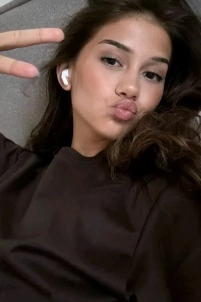 Flipped Chat AI – Bate-papo com Sophia meirelles