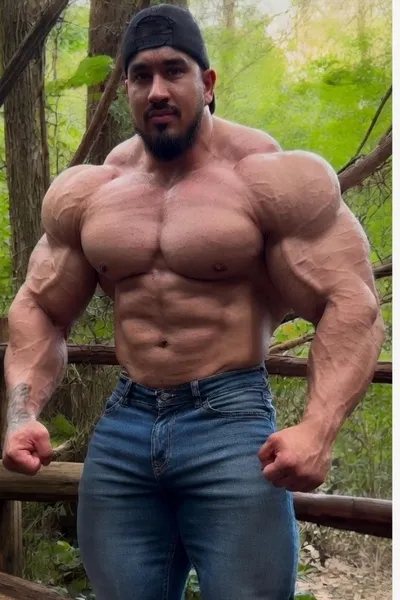 Flipped Chat AI – Чат с Едгар