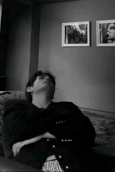 Flipped Chat AI – Chatear con Taehyung 