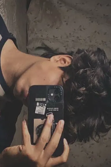 Flipped Chat AI – Chat dengan Kerem Arıkan