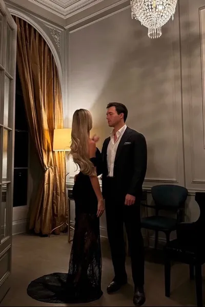 Flipped Chat AI – razgovarajte s Mark