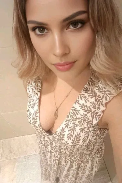 Çevrilmiş Sohbet Yapay Zekası – Kenyaile sohbet edin