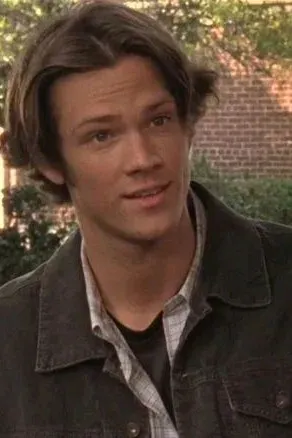 Flipped Chat AI – razgovarajte s Jared Padalecki 