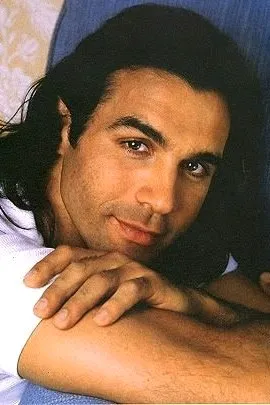 Flipped Chat AI – kalbėkite su Declan Macleod 