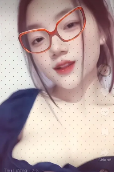 Flipped Chat AI – Chat s Světlana