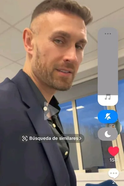 Flipped Chat AI – Discuter avec Lucian Valerius