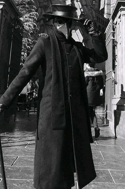 الذكاء الاصطناعي للدردشة المعكوسة – الدردشة مع Plague doctor 