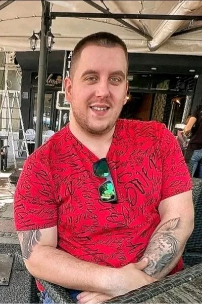 Αναστροφή συνομιλίας AI – Συζήτηση με Perica 