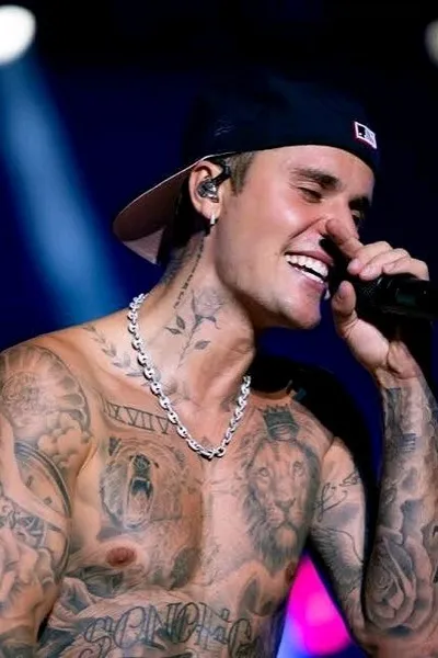 Flipped Chat AI – Чат с Джастин Бибер