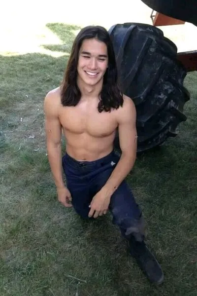 Flipped Chat AI – Chatten mit Booboo Stewart